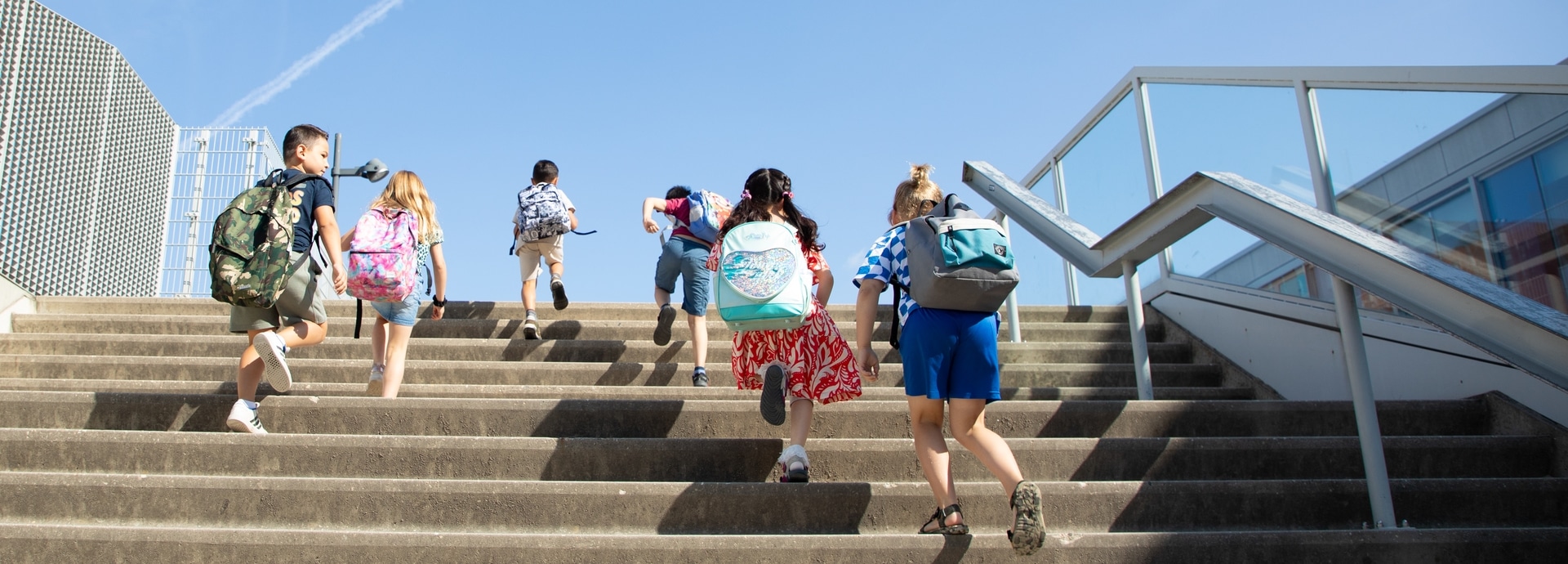 International primary school eindhoven stairs back